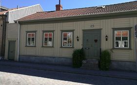 Ullabo Gårdshus